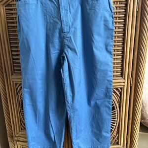 woman's new capri pants